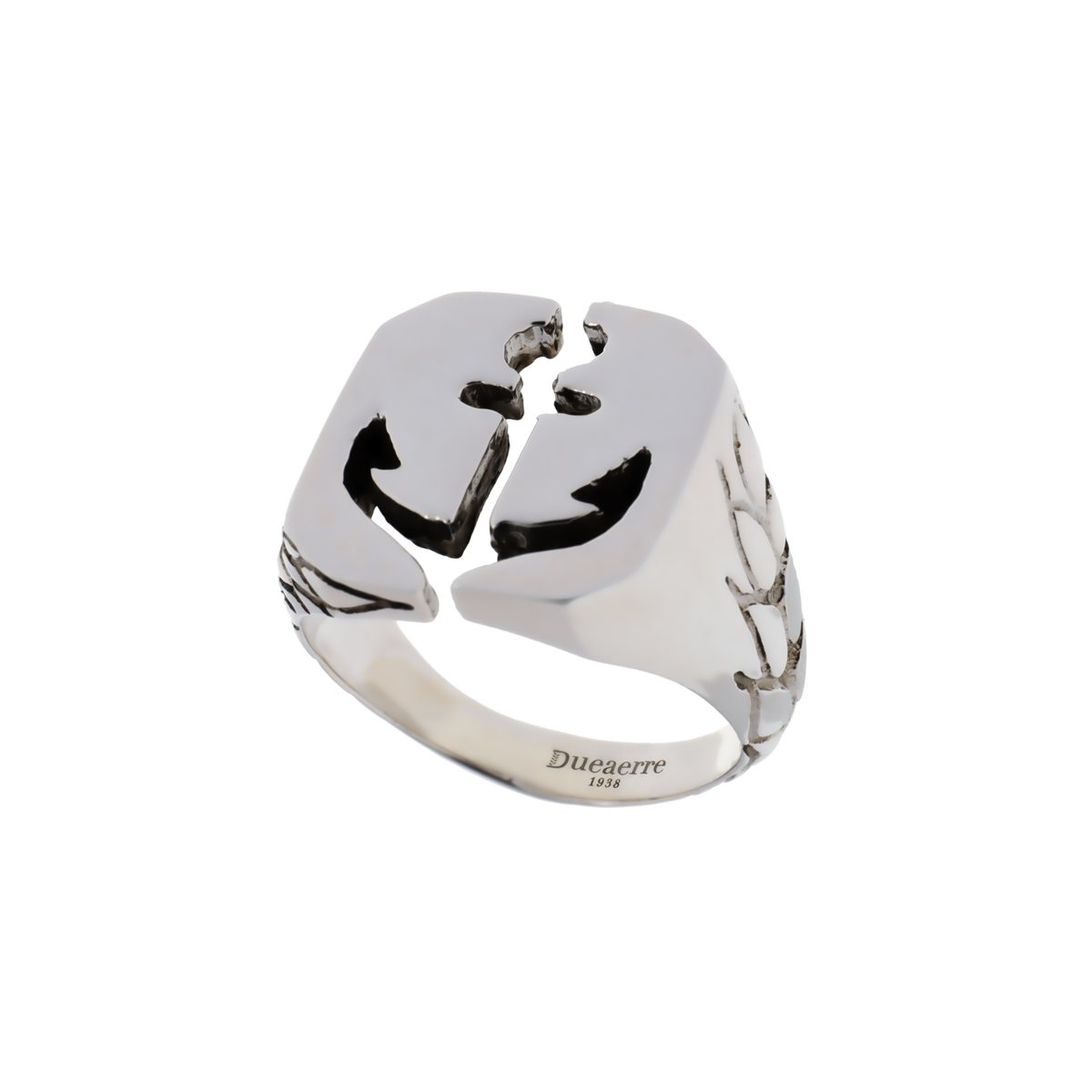 Anello chevalier rock ancora mini realizzato in argento 925 dal brand dueaerre 1938